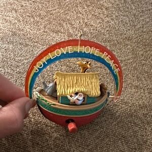 1991 Hallmark Keepsake Ornament Noah's Ark Ken Crow No Box